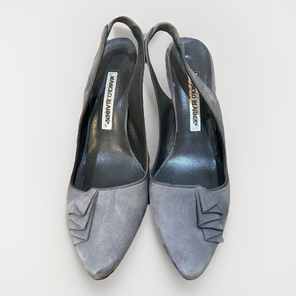 Manolo Blahnik Gray Suede Slingback Ruffle Pointed Toe US 6.5 EU 36.5 Party